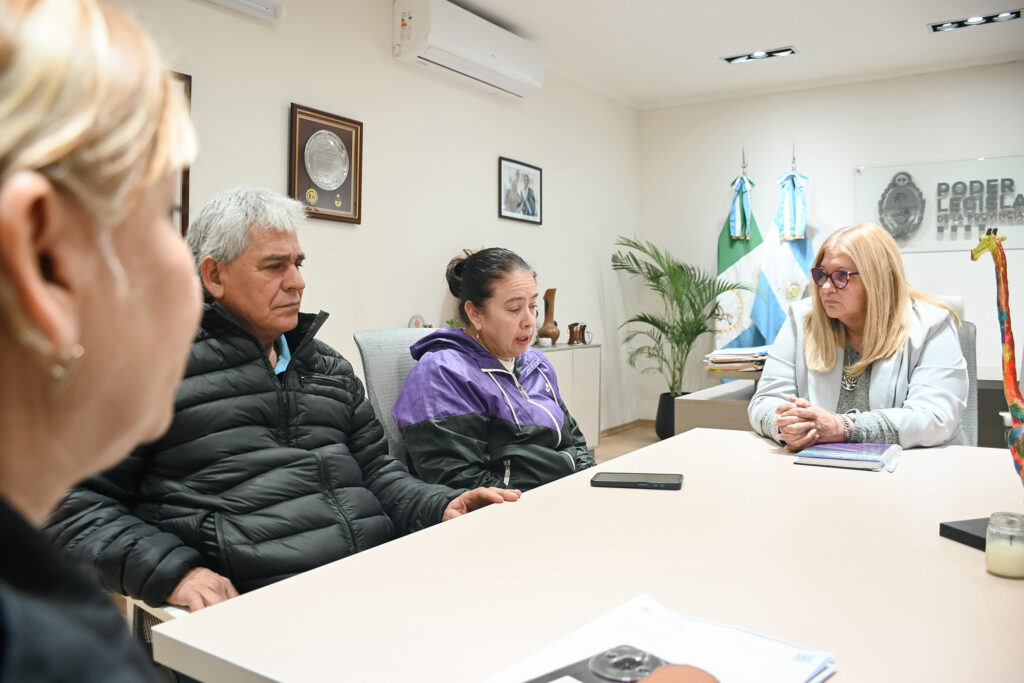 WhatsApp Image 2025-09-01 at 14.35.33 (2)